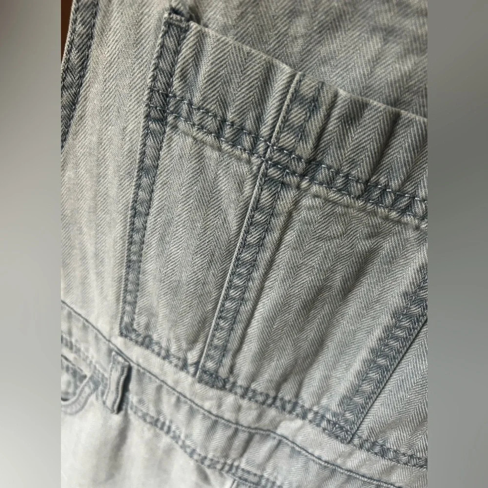 Universal Thread Light Wash Denim Overalls - Picture 5 of 11